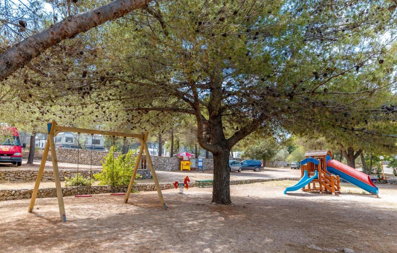 Victoria Mobilehome Jezera Village Holiday Resort foto