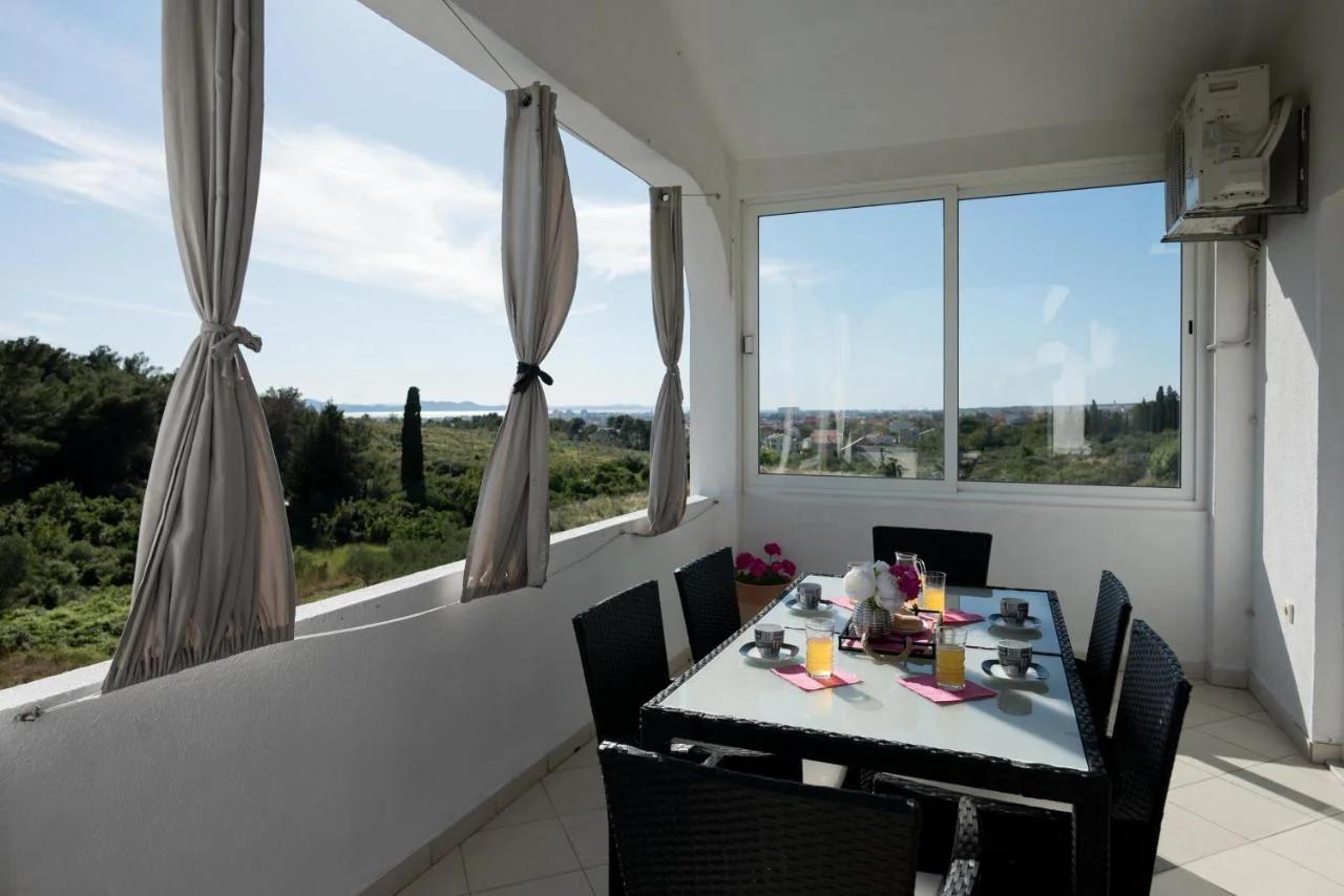 Villa Natura with private pool foto
