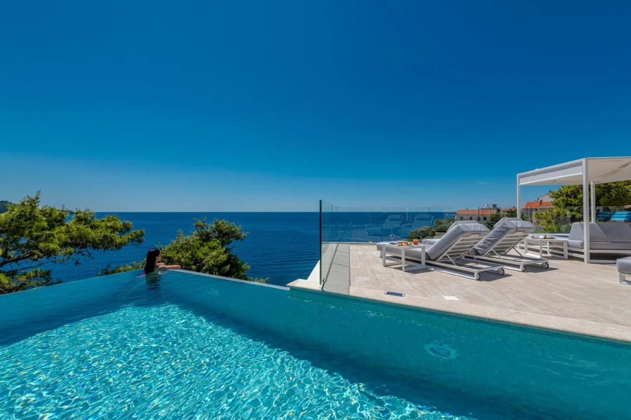 Villa Orabelle photo