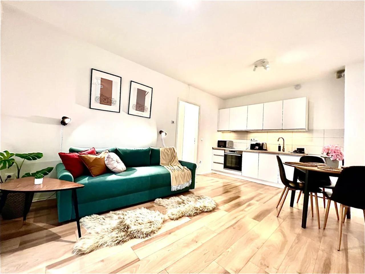 Brand New Modern Apartment-Balcony-Garage foto