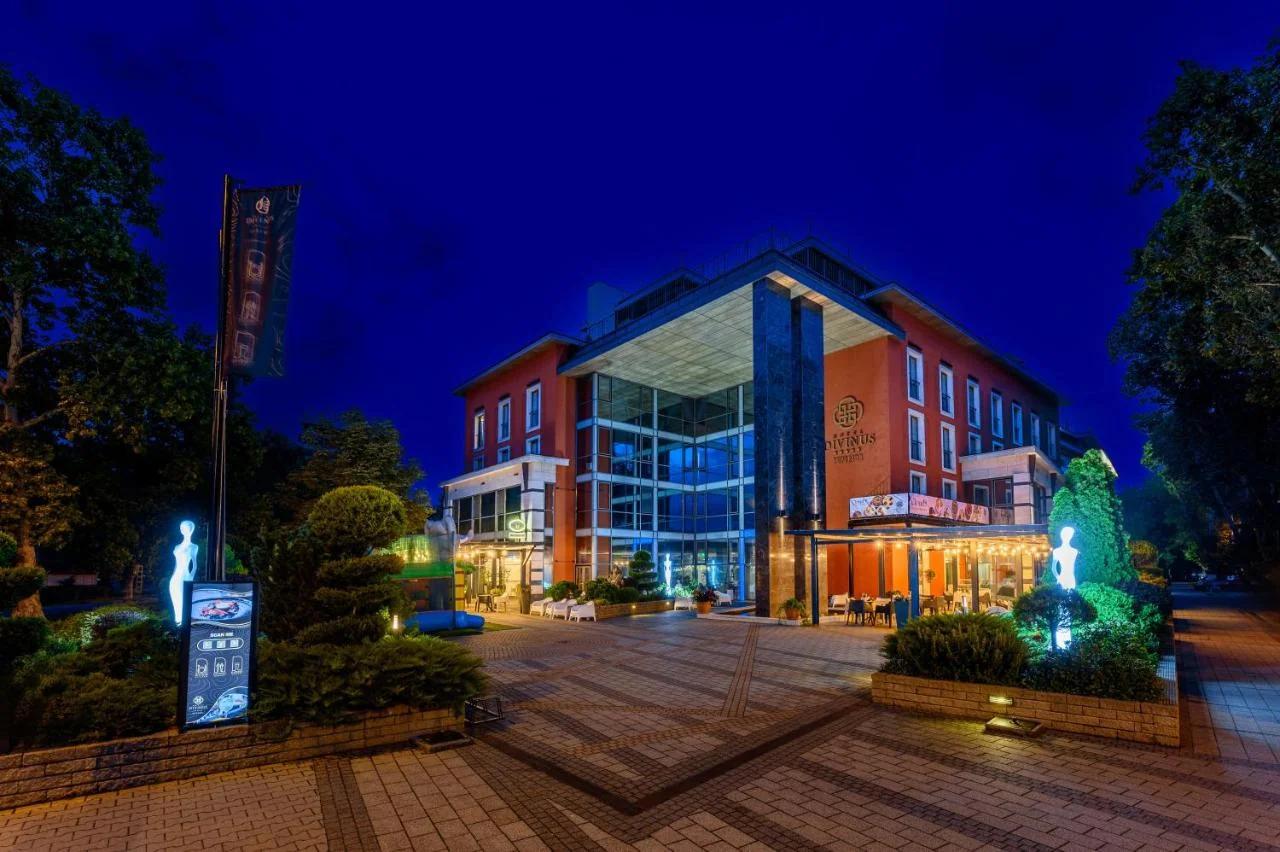 Hotel Divinus foto
