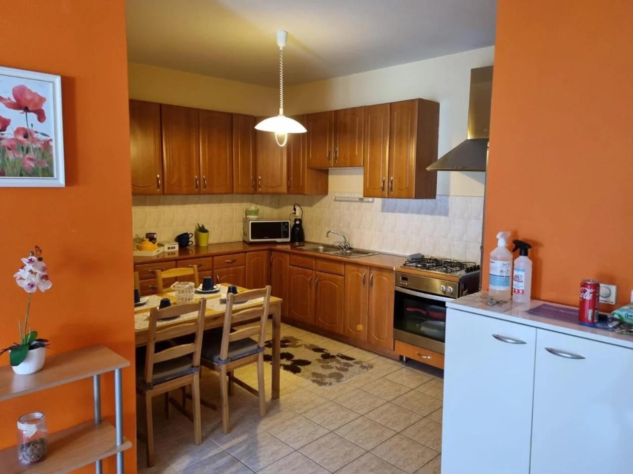 Tudor Apartman photo