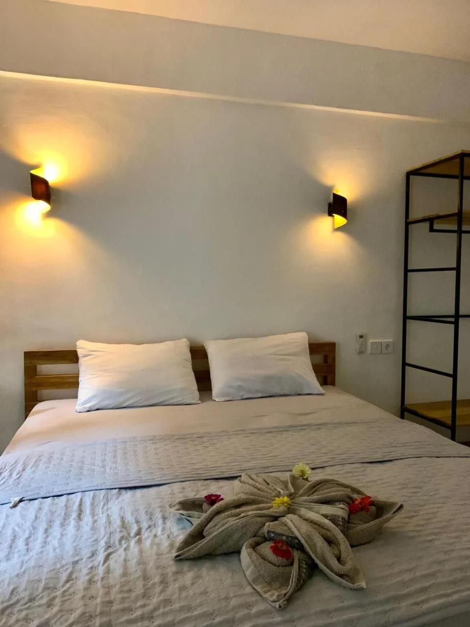 Bale Hotel & Cowork photo