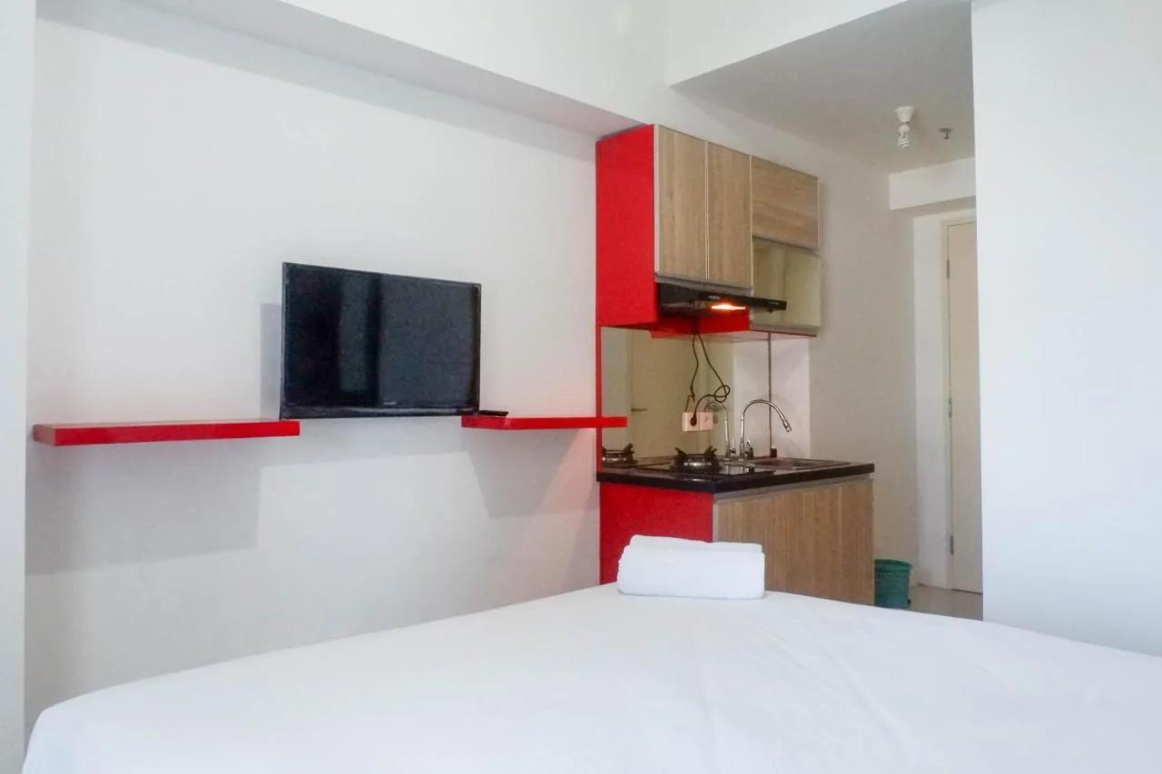 Chic and Cozy Studio Apartment at Tanglin Supermall Mansion By Travelio photo