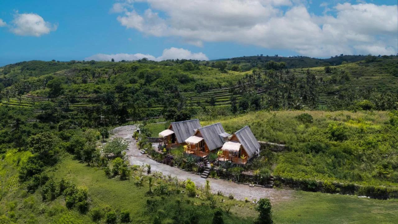 Janggur Baud Hill Nusa Penida photo