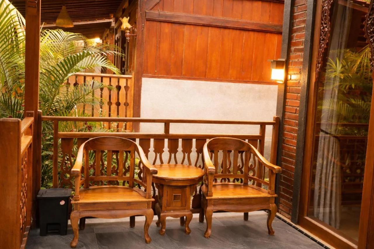 Java Turtle Lodge Meru Betiri photo