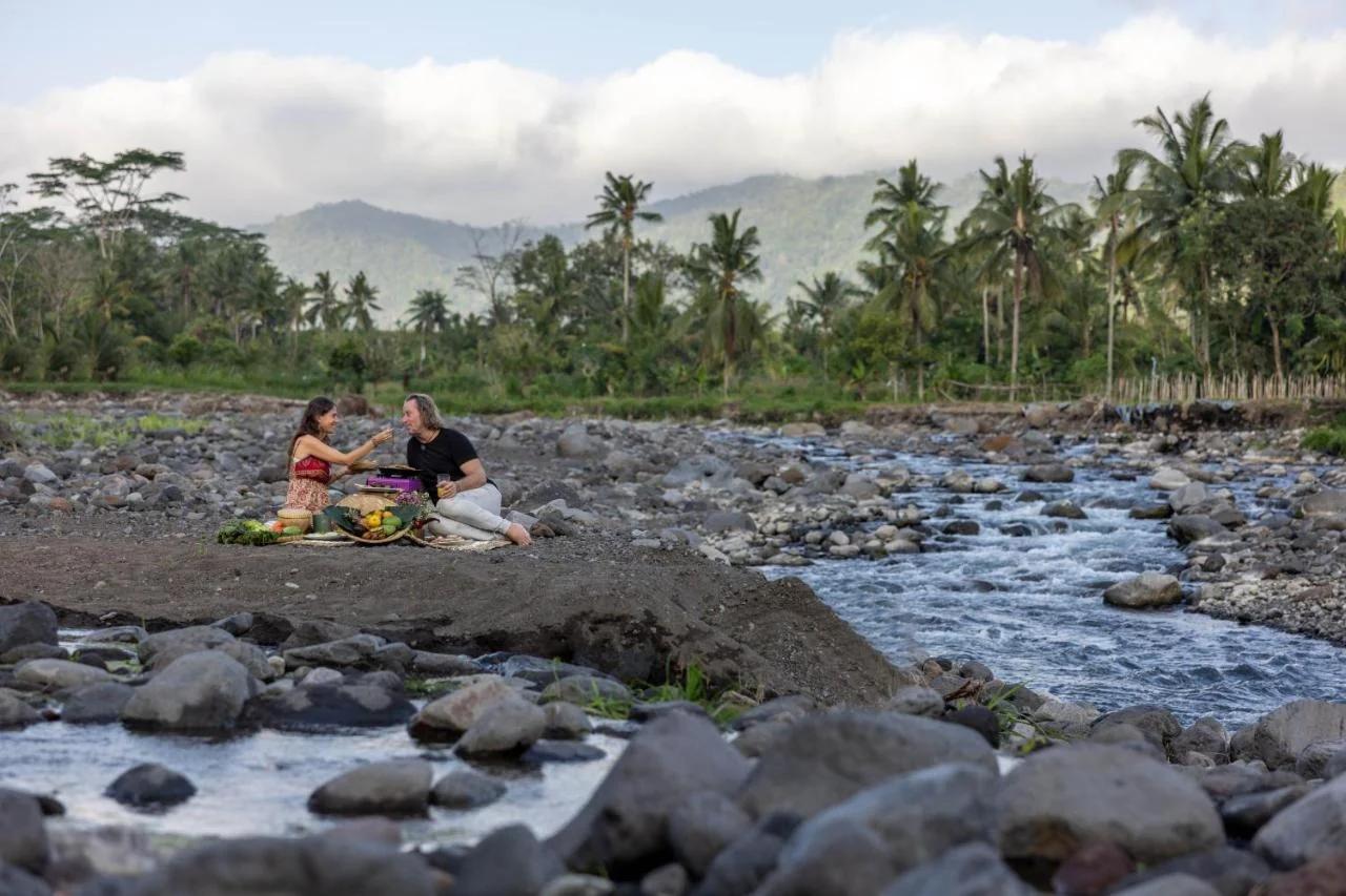 Natya River Sidemen photo
