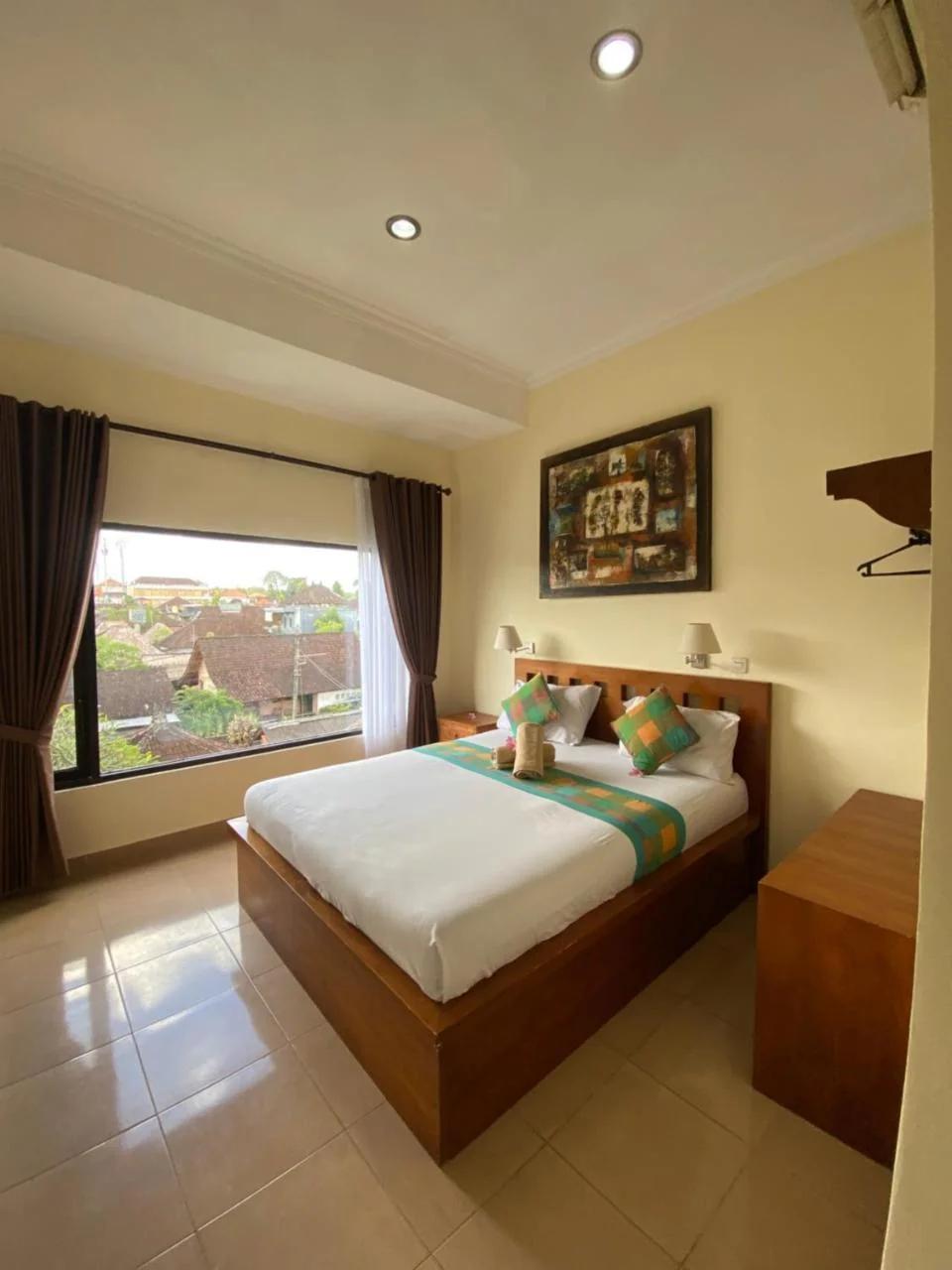 Nyoman Ubud View by EPS photo
