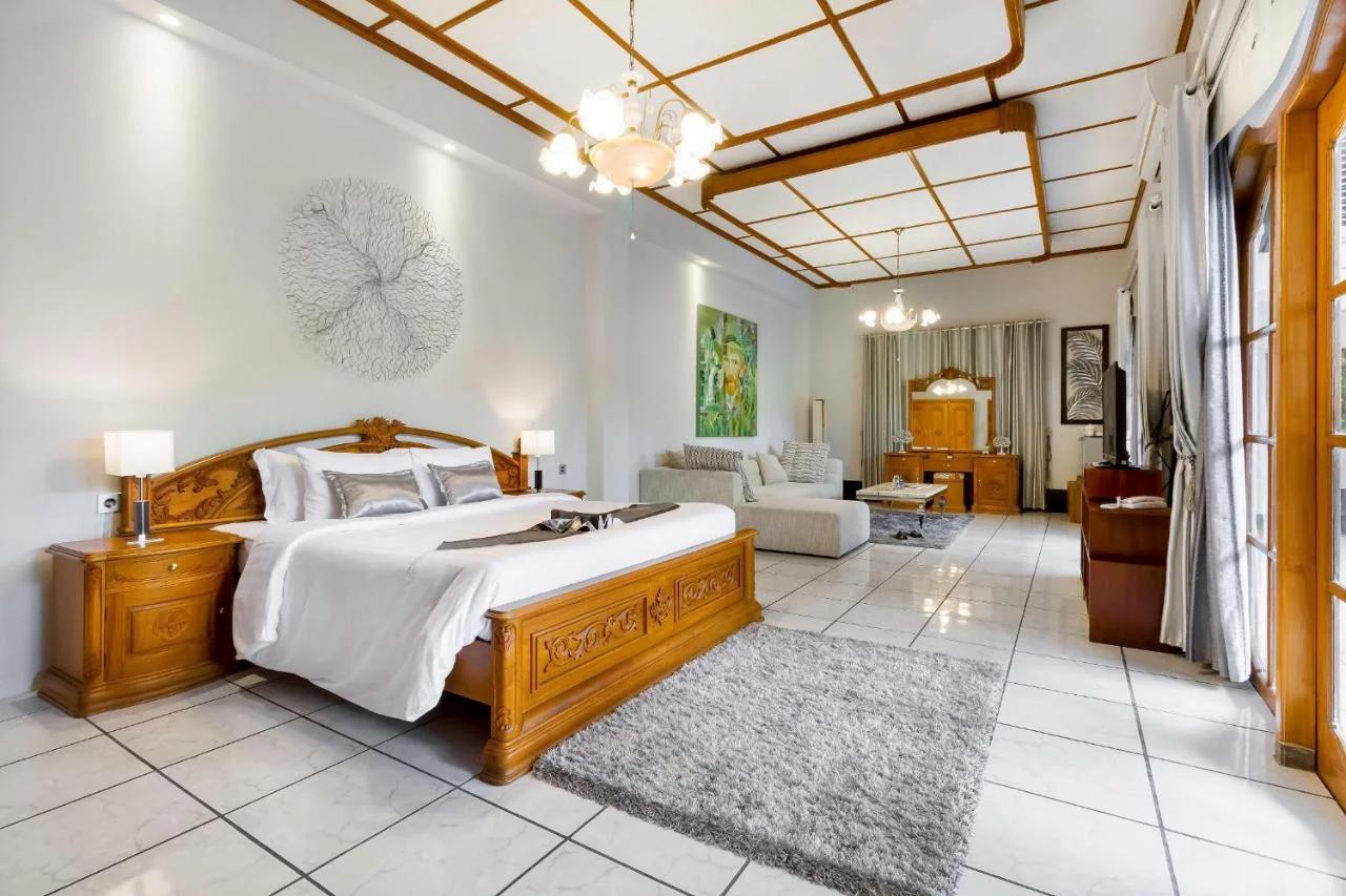 Raintree Boutique Villa & Gallery photo
