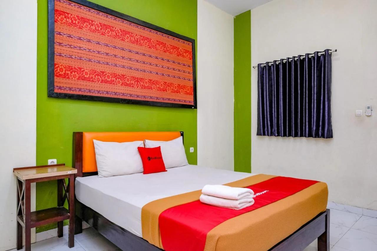 RedDoorz at Flory Hotel Jalan Ringroad Selatan