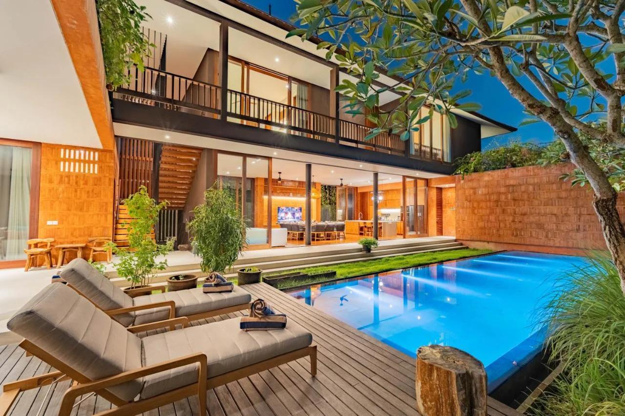 Rosa Village - Luxury 4 Bedrooms Villa, Walkable to Beach foto