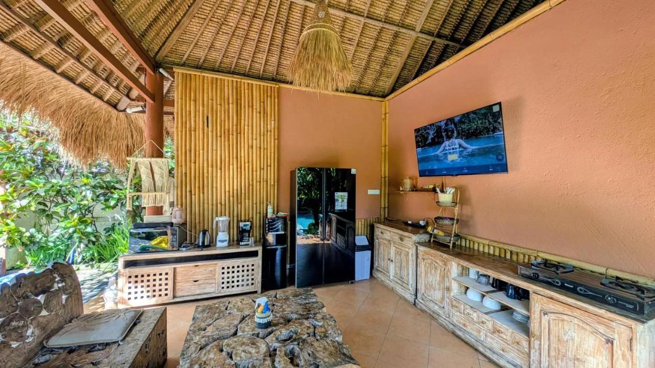 Spacious 6BR in Pererenan - Ice Bath & IR Sauna - 5min to the Beach photo