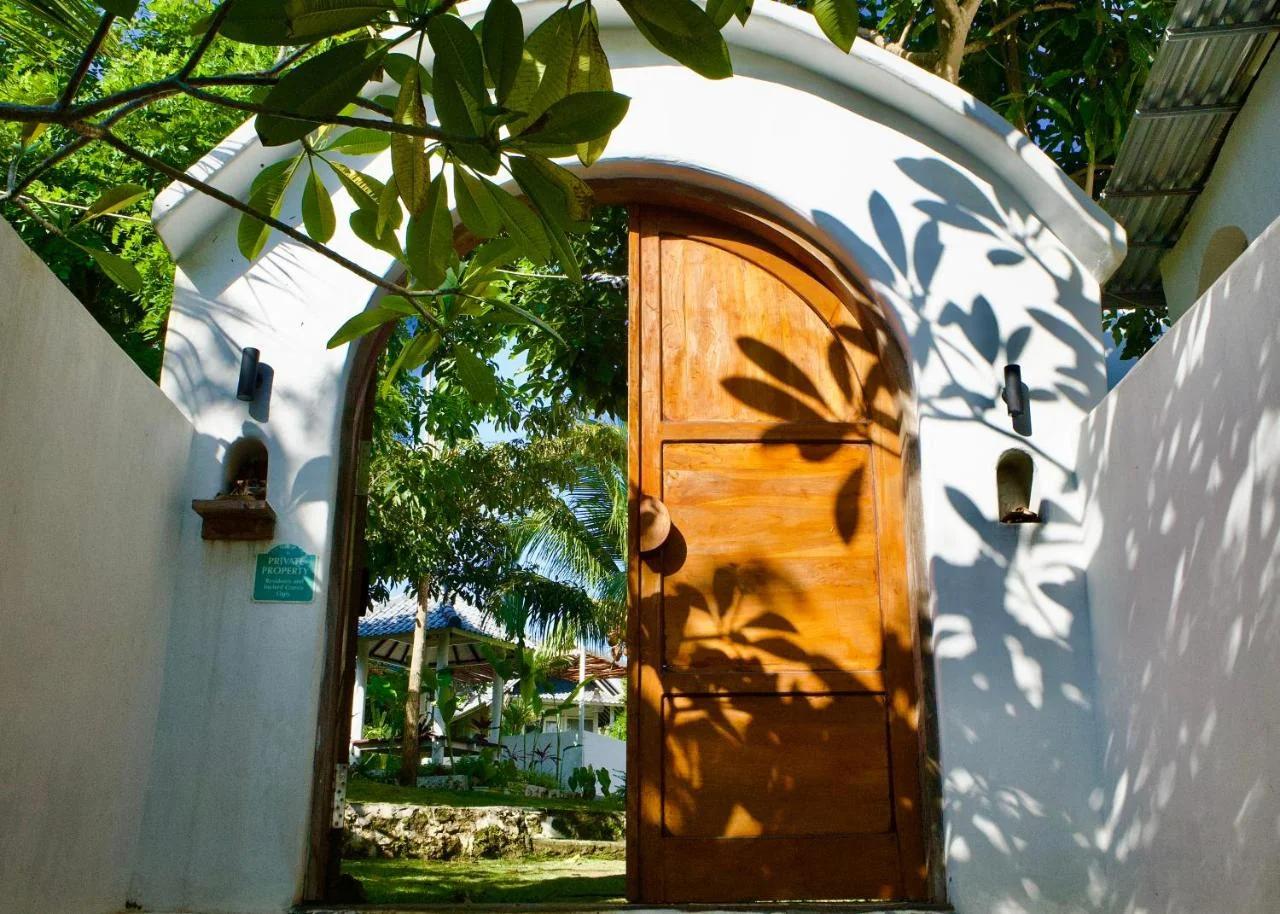 Sun and Moon Bungalow Village foto