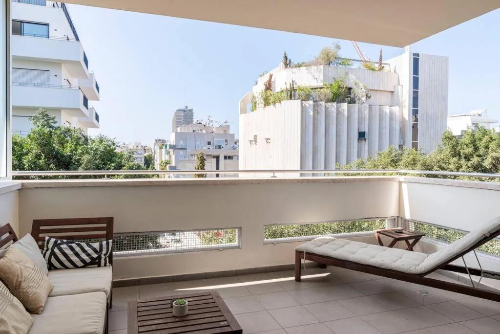 Sunny Luxury Apartments photo