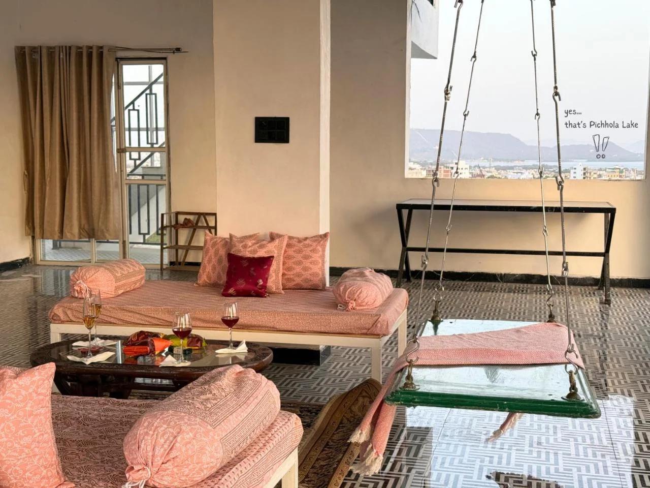 1BHK near city center Wisteria by Iracalls foto