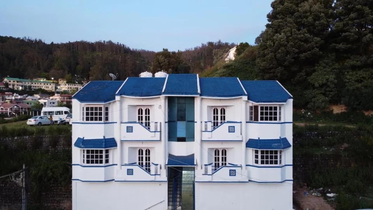 Cozy Ooty Resort