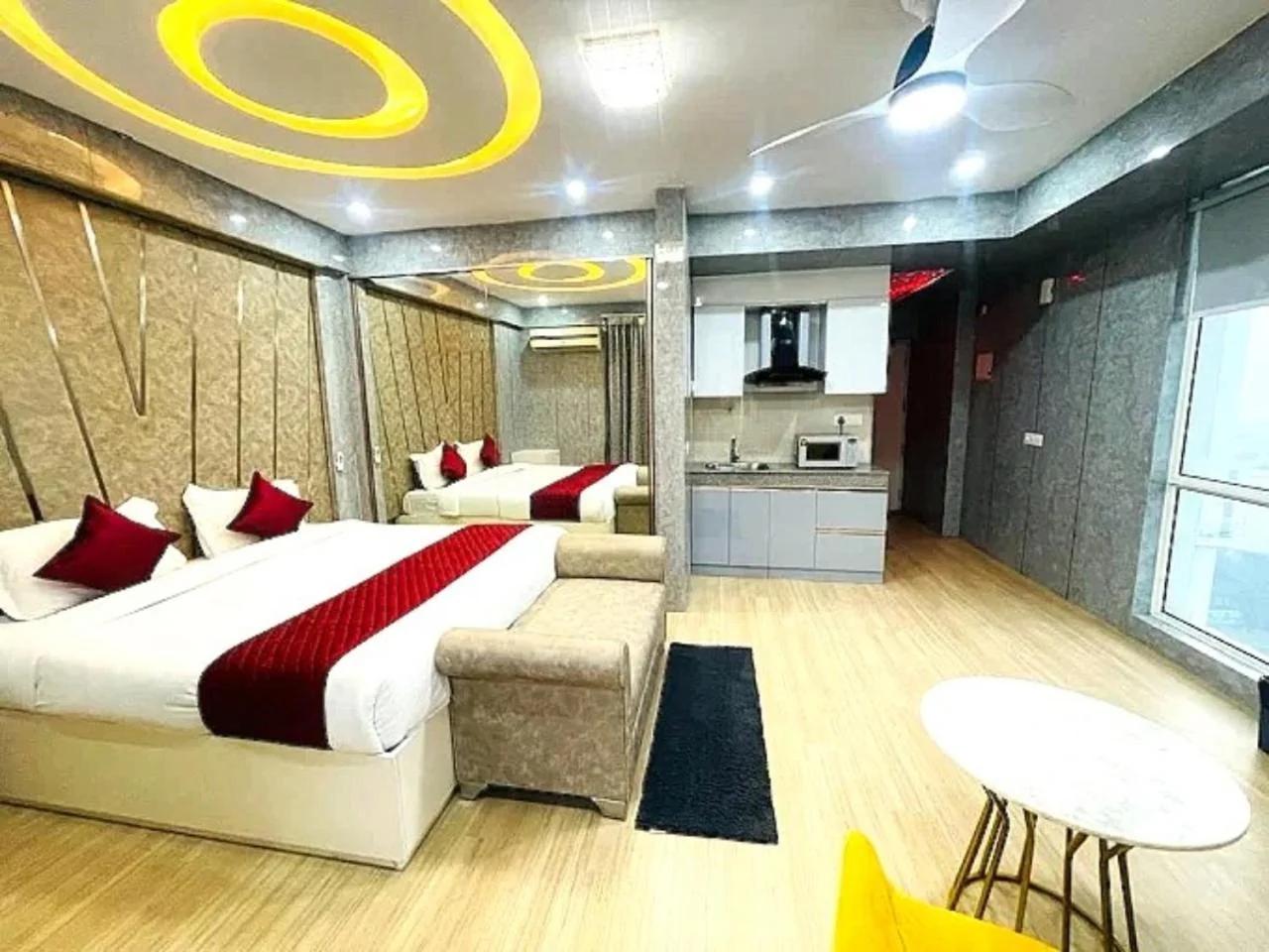 Golden Pent House
