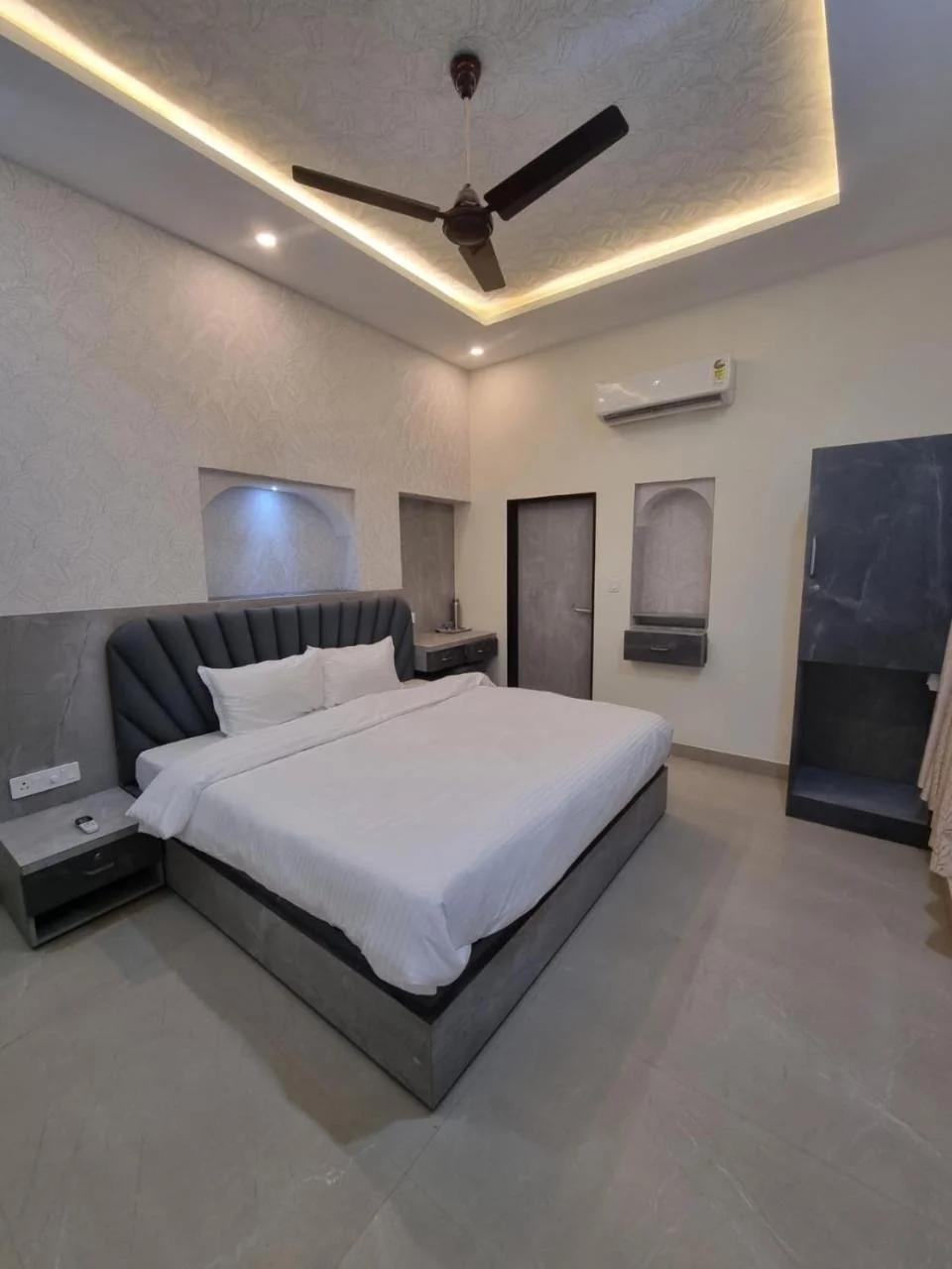 Green Villa - Peaceful Location, Luxury Rooms - 200 Meters from Bus Stand & 500 Meters from Udaipur City Railway Station foto