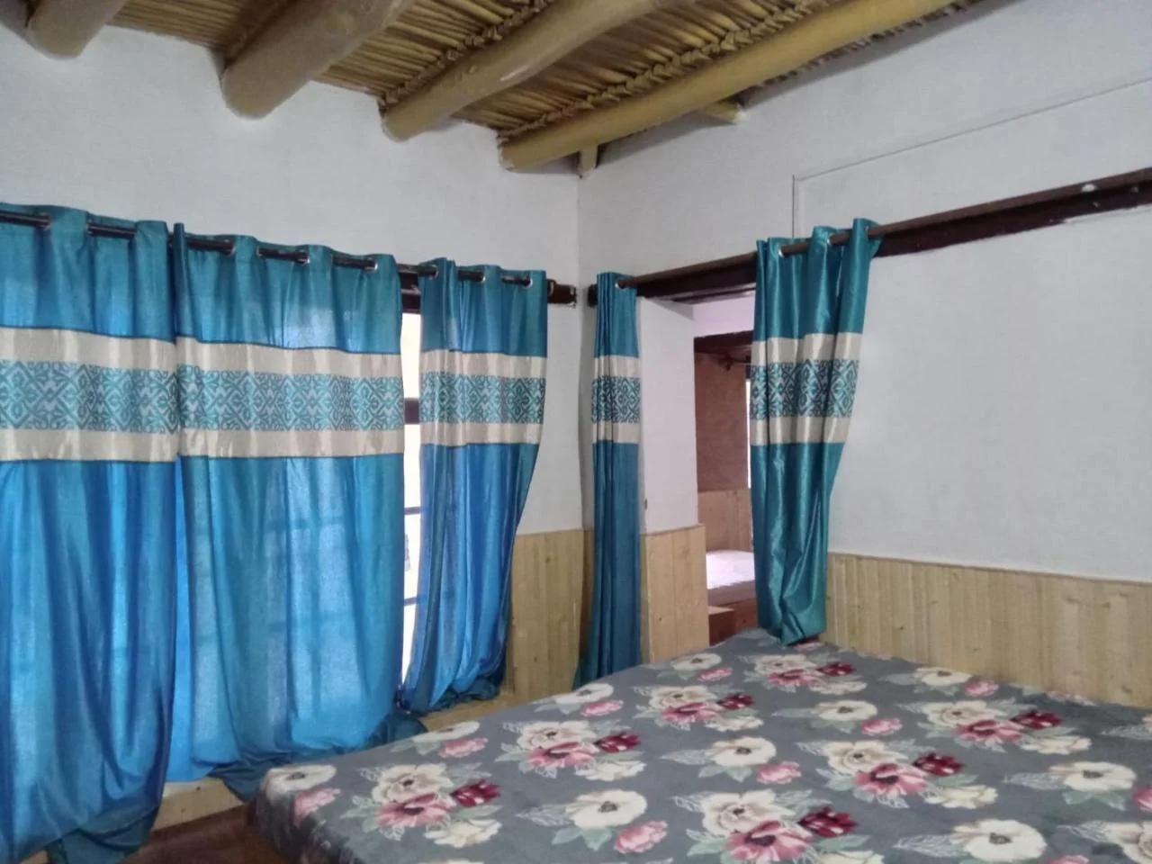 Guru guest house photo