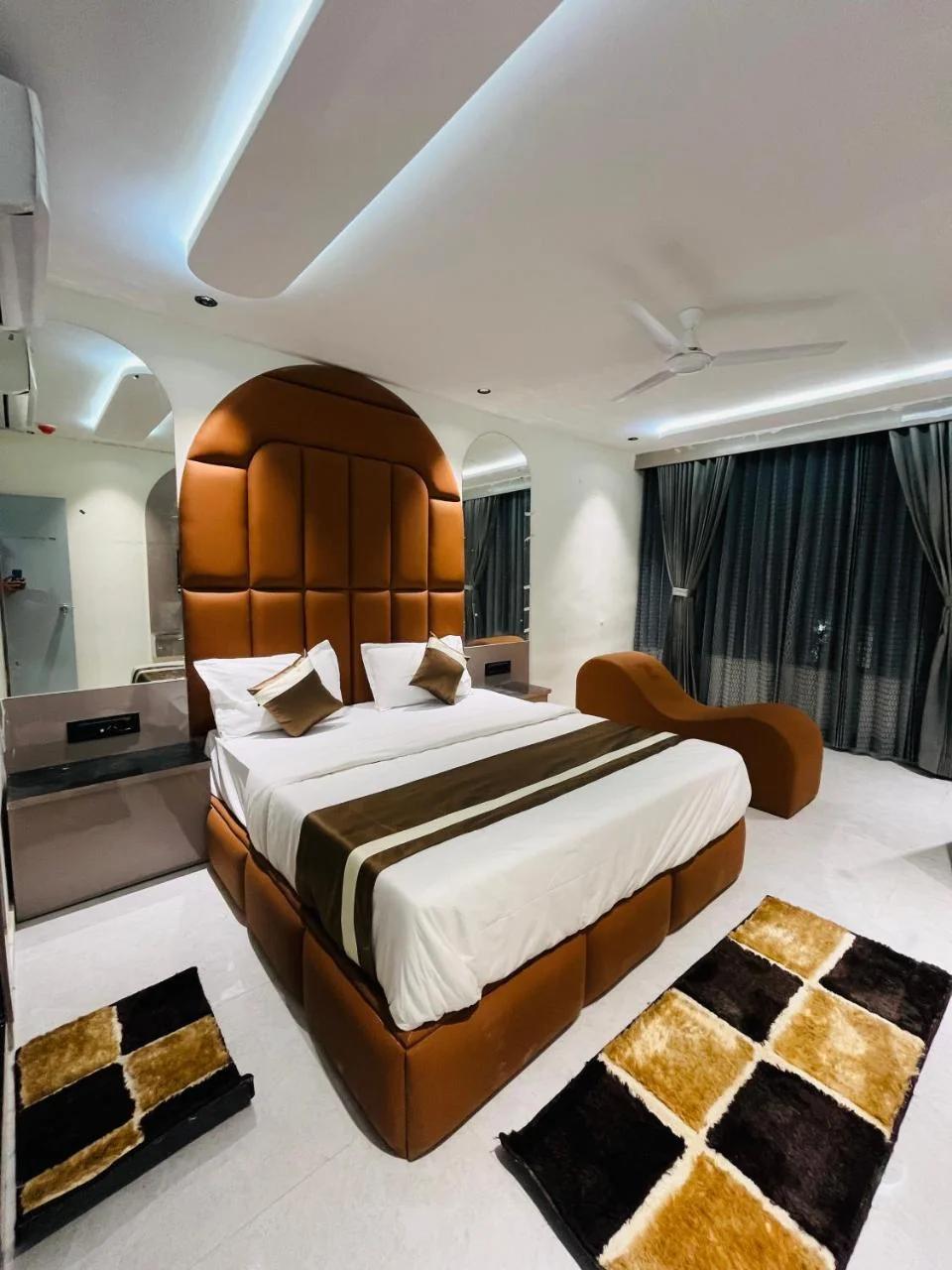 Hotel Pacific Regency foto