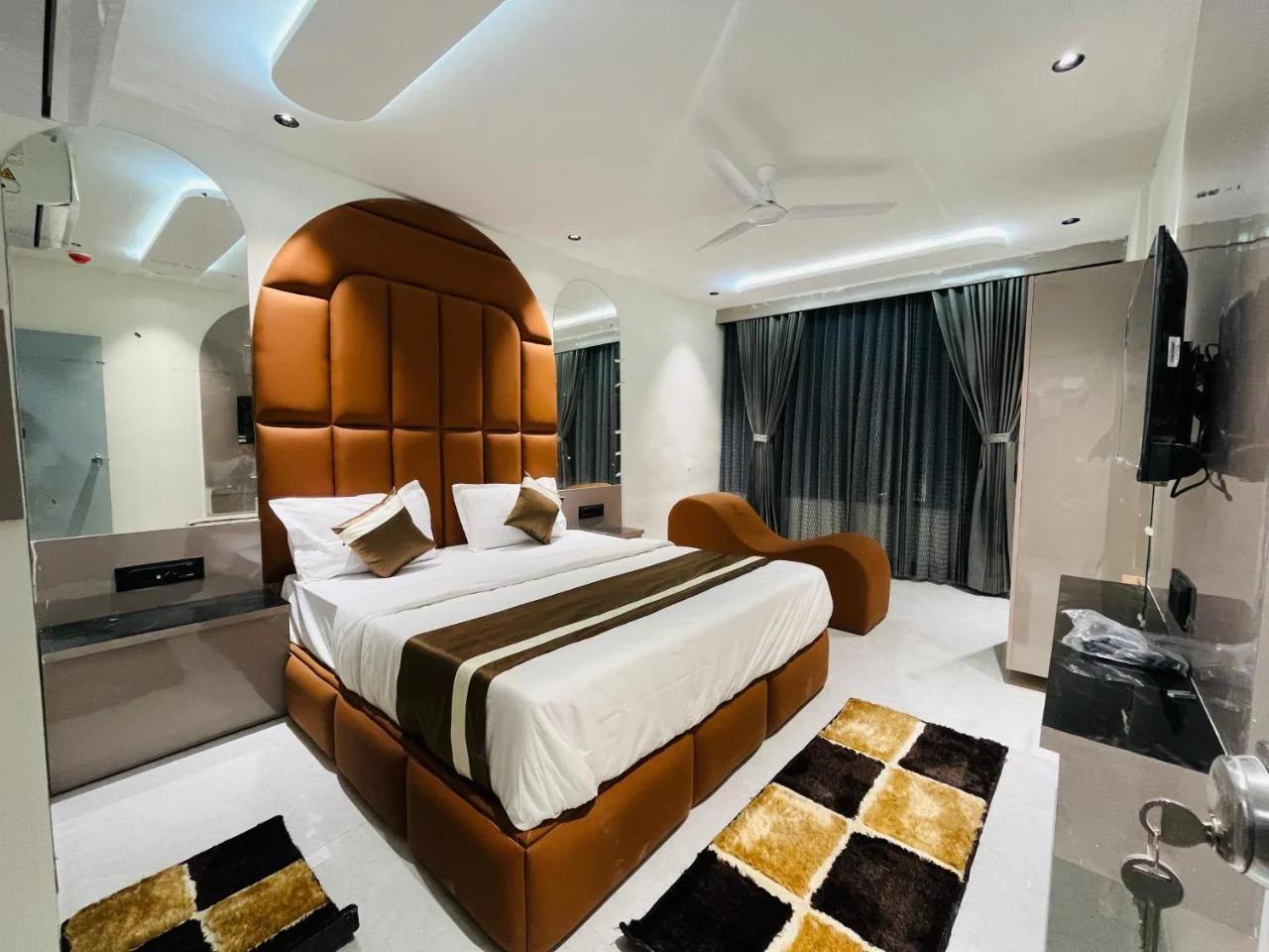 Hotel Pacific Regency foto