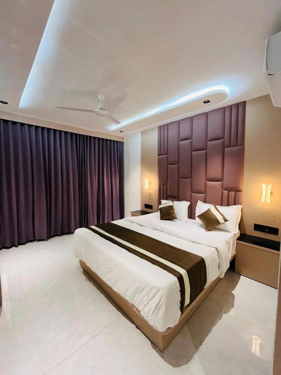 Hotel Pacific Regency foto