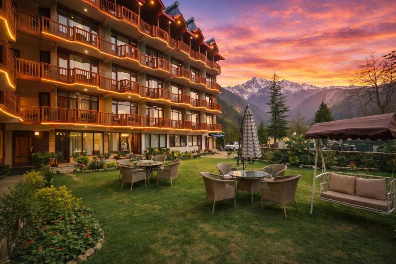 Hotel The Himalayan Riverside - Most Awarded Property of Manali 2025-26 photo