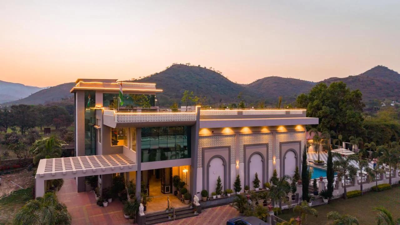 Mountain Creek by ELIVAAS Prive Pet-friendly 1 Luxe Room with Shared Pool and Gazebo foto