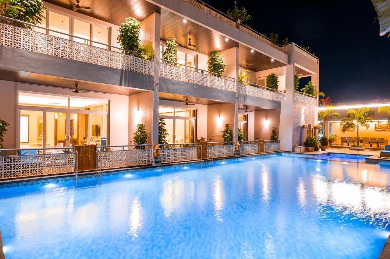 Mountain Creek by ELIVAAS Prive Pet-friendly 1 Luxe Room with Shared Pool and Gazebo foto