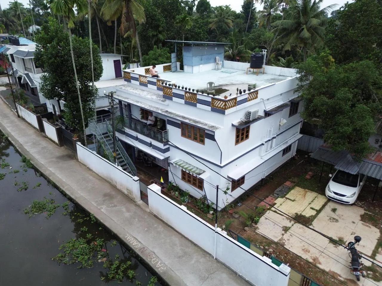 Paddy N Canal Homestay foto