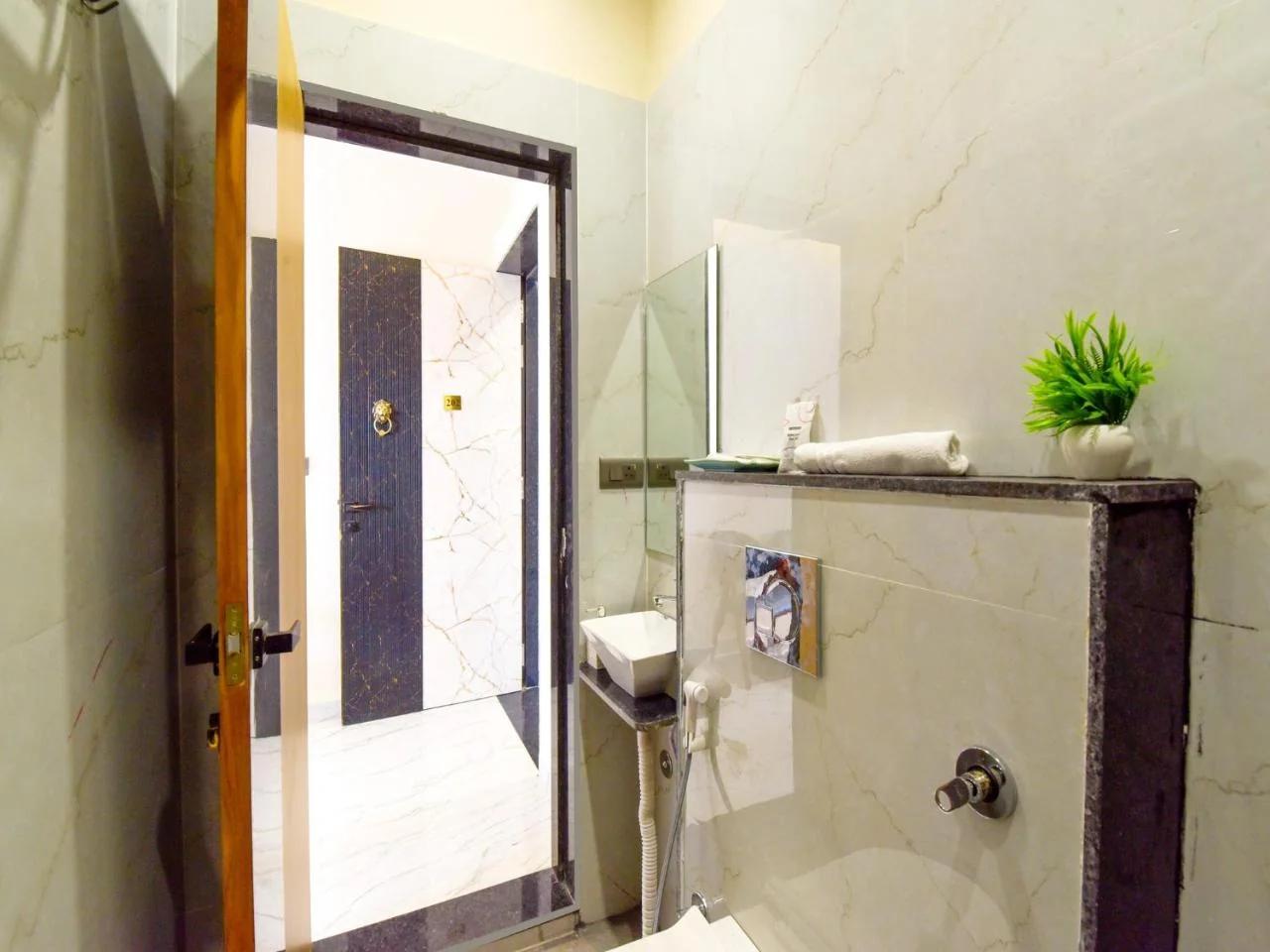 Palette Hotel Sun Royaaleby CheckIn, Udaipur foto