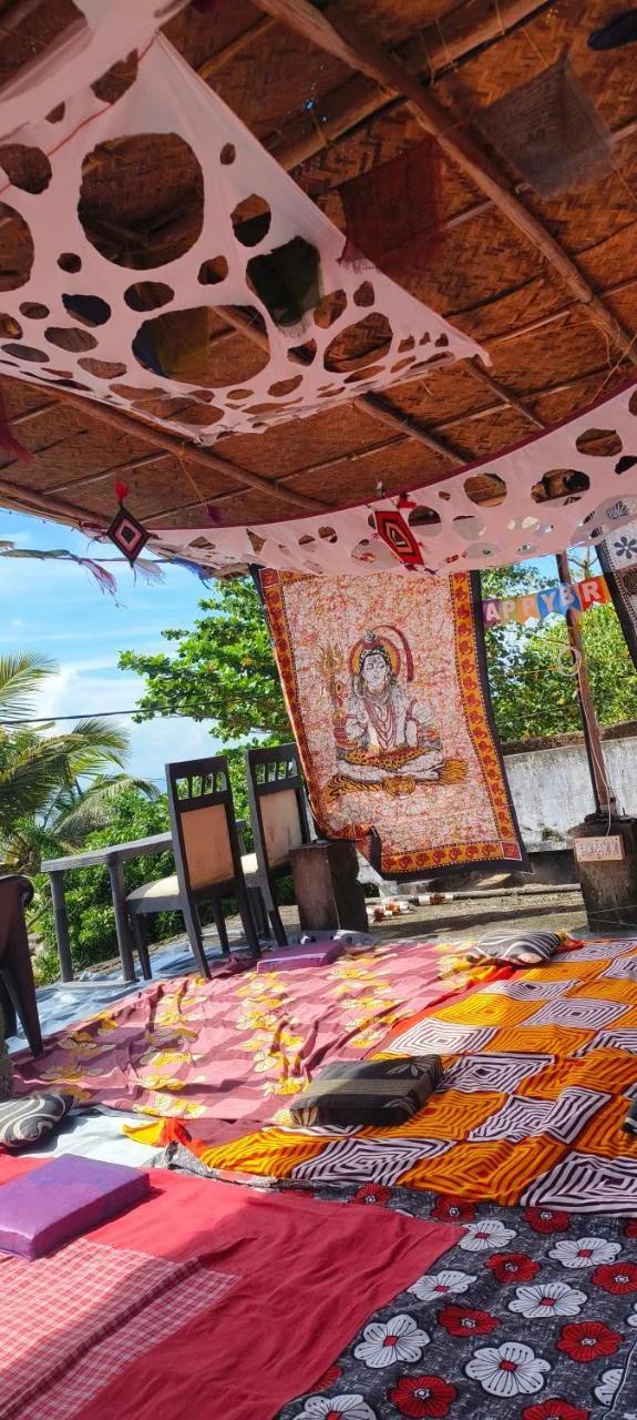 Peace and love beach homestay foto