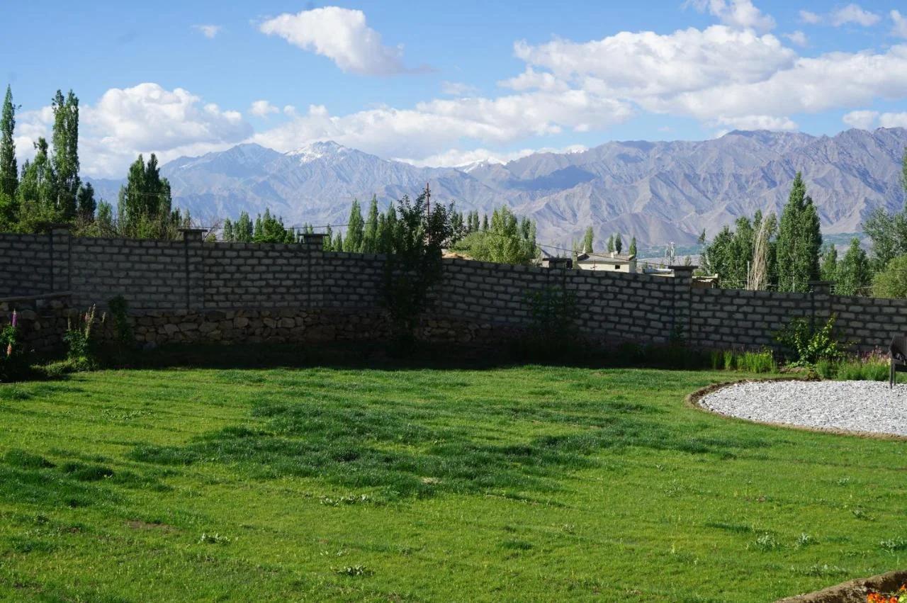 Raku Guest House - A Peaceful Stay in the Heart of Leh photo
