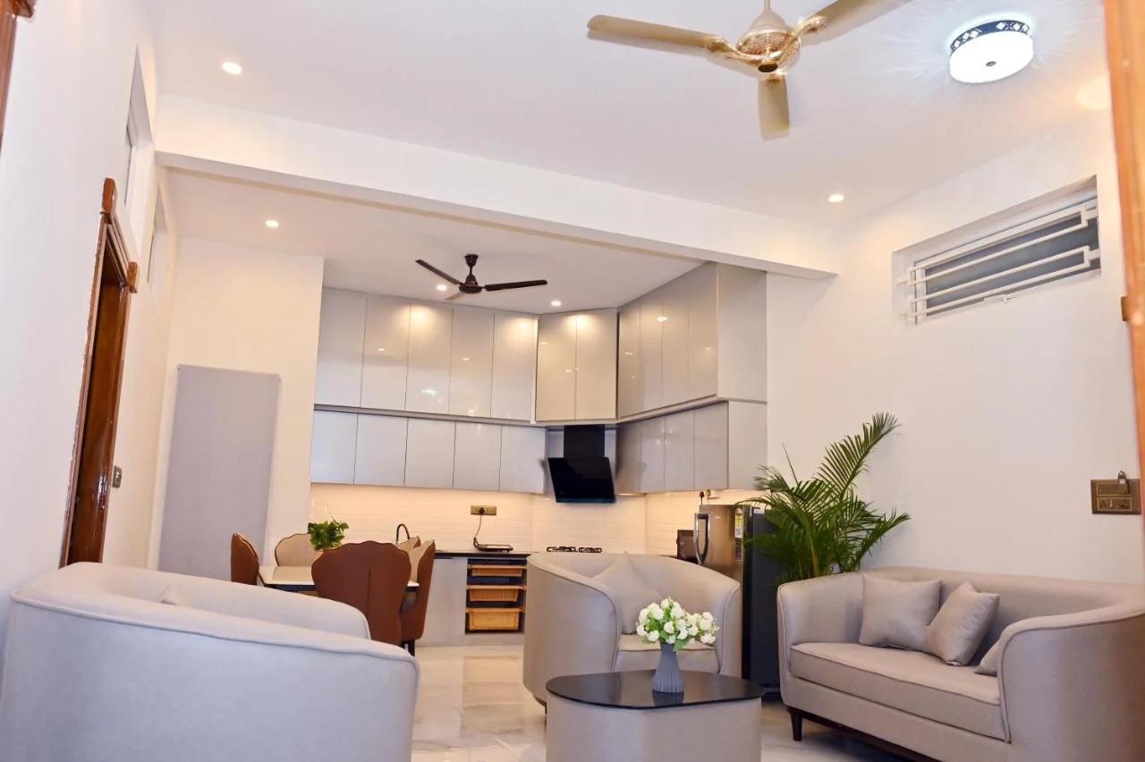Selora Suites Serviced Apartments photo
