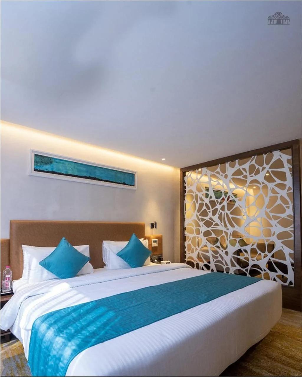 The Atlantiis Suite Varanasi Nr Vishwanath Temple photo