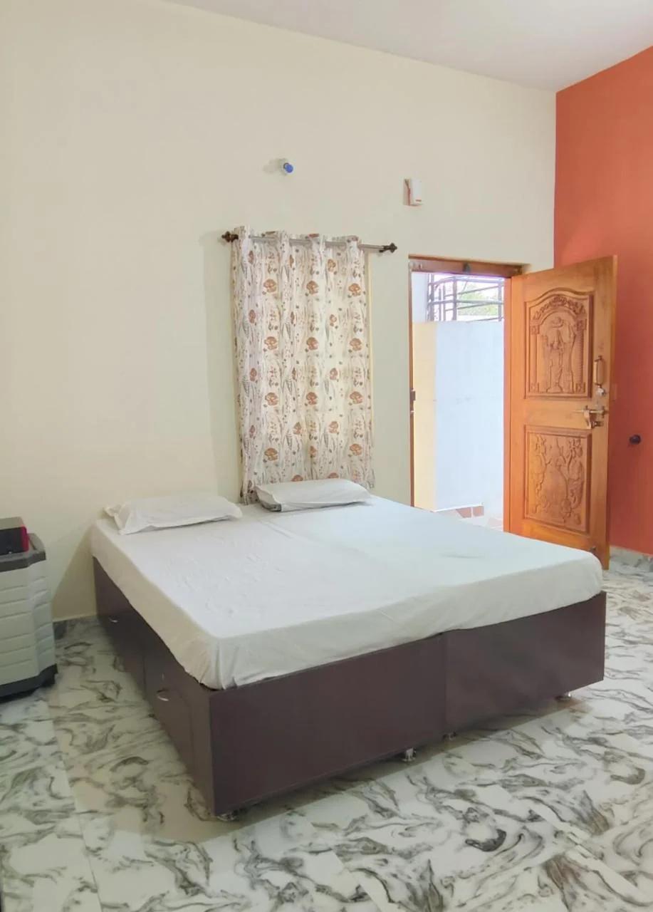 Vasavi Villa Hampi photo