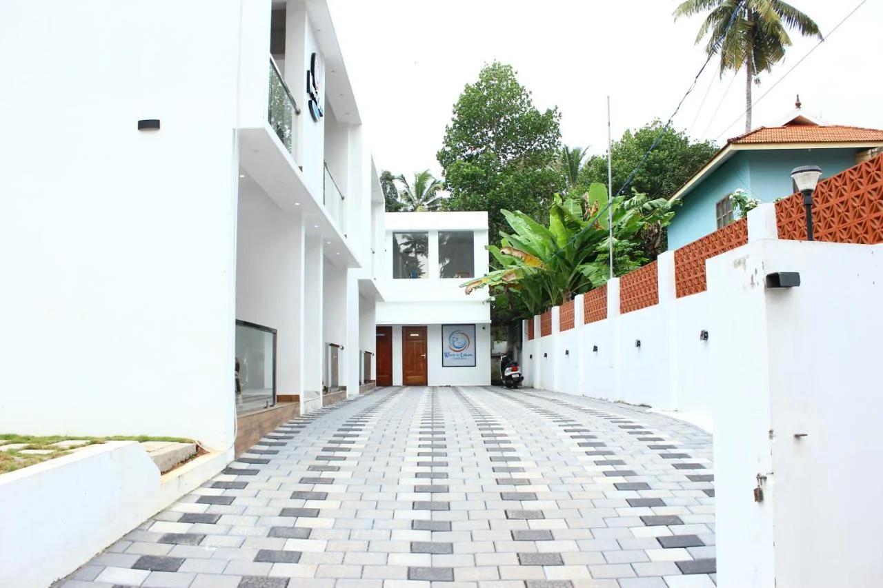 Wavealokam Beach Retreat foto