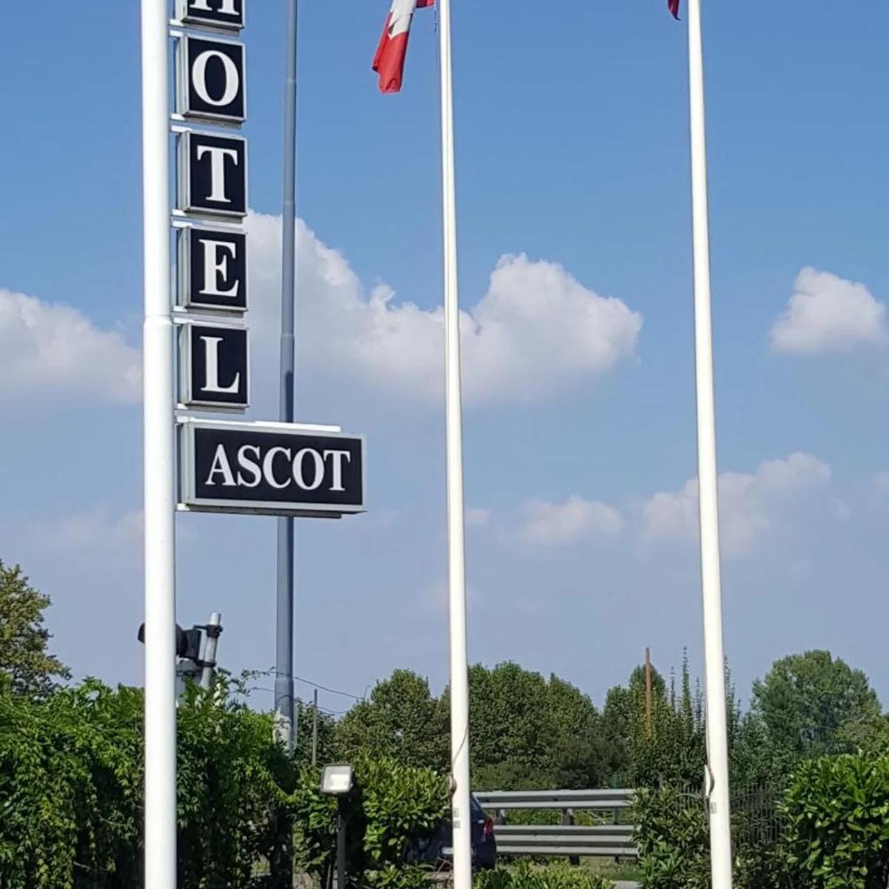 Hotel Ascot foto