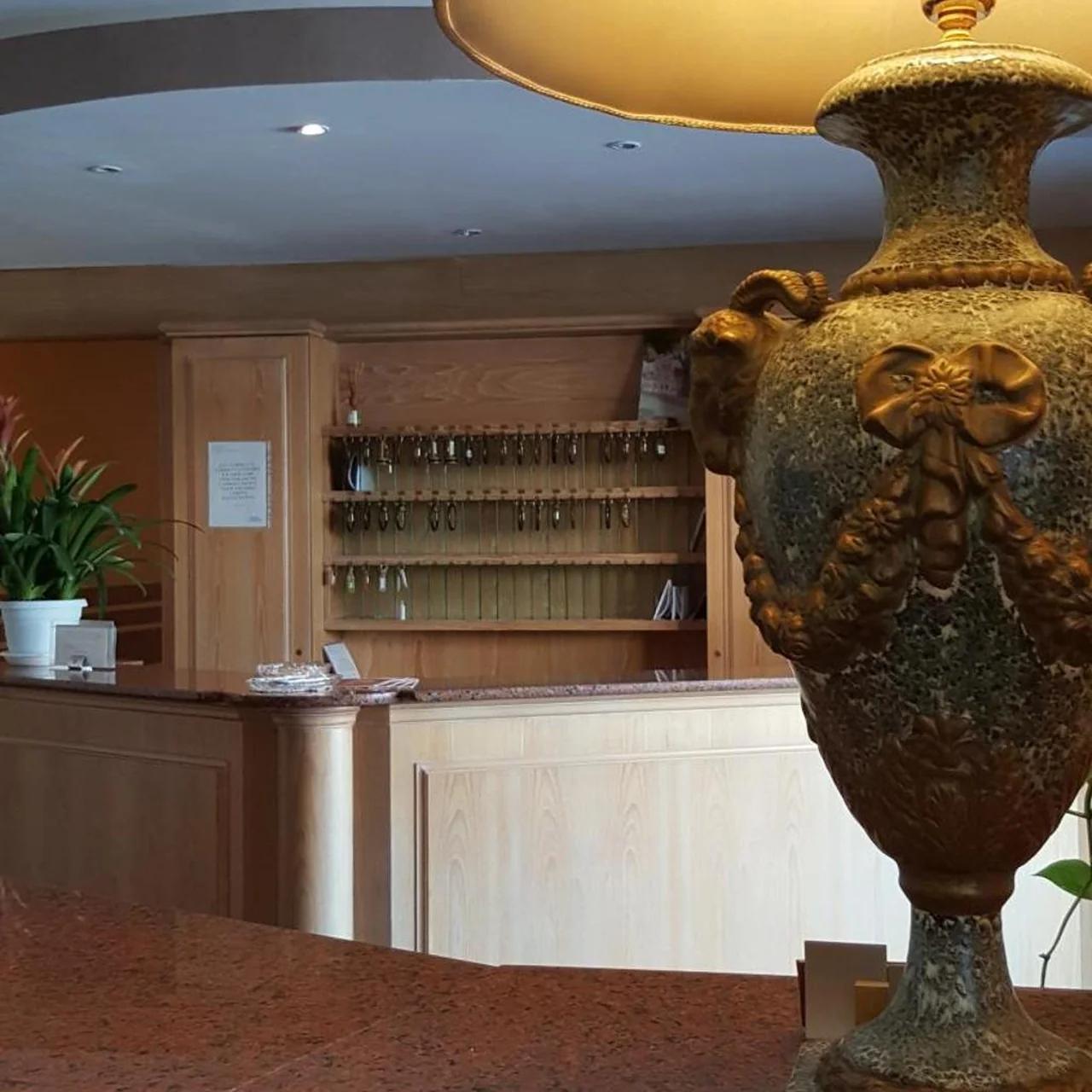 Hotel Ascot foto