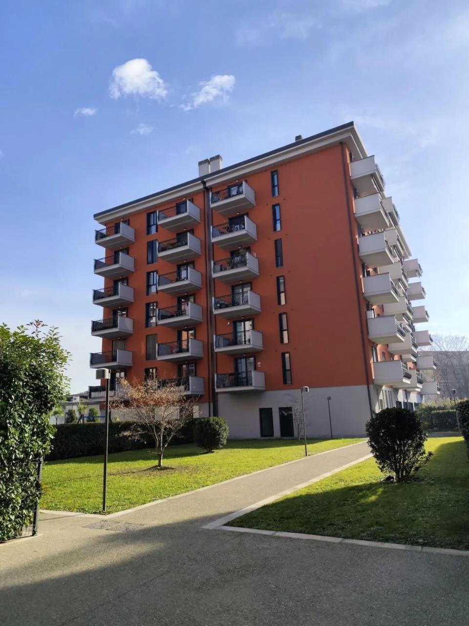Bilocale moderno con doppia terrazza a Corvetto M3