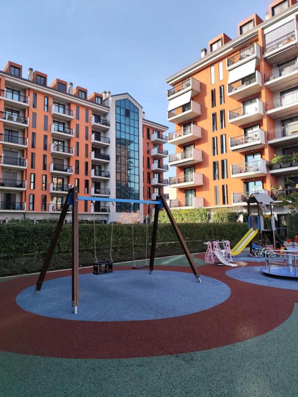 Bilocale moderno con doppia terrazza a Corvetto M3 photo