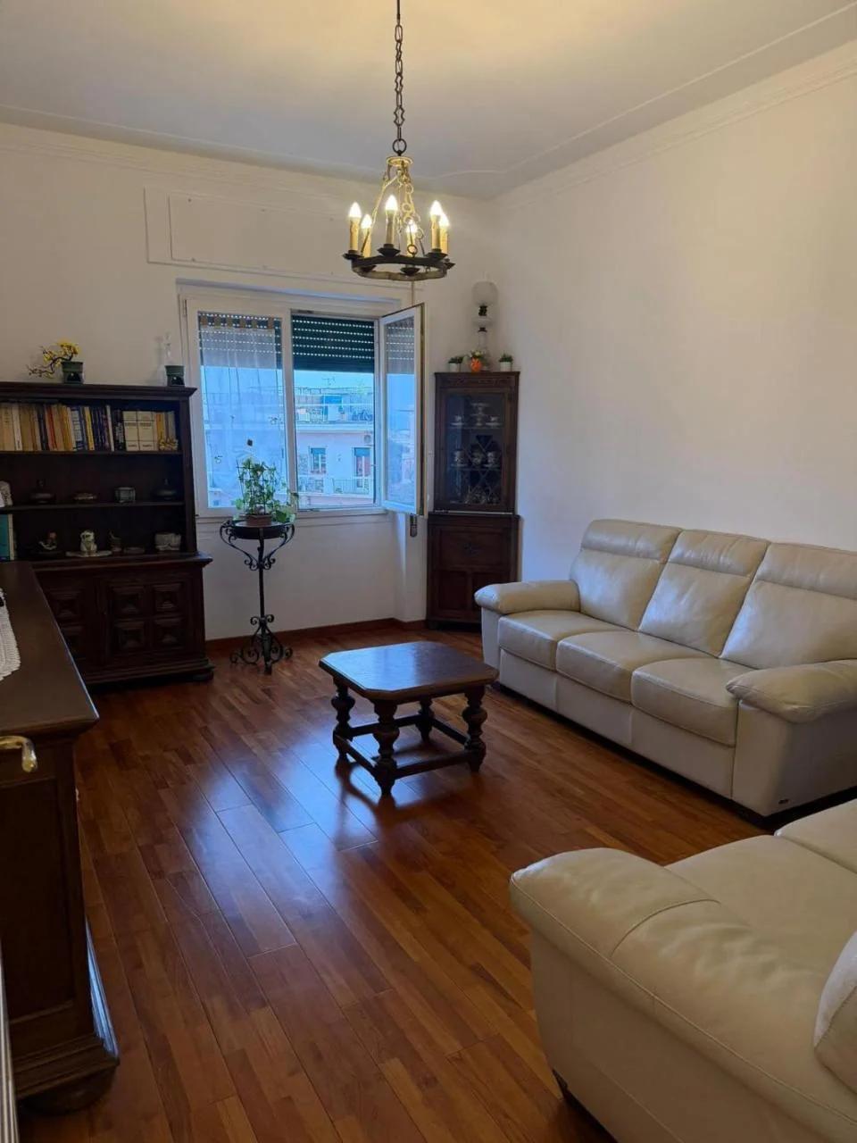 Brezza albaro apartment photo