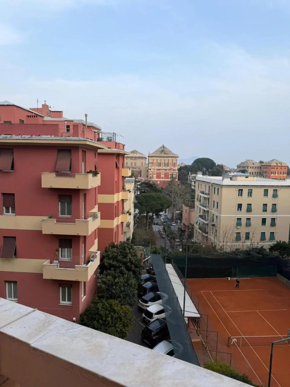 Brezza albaro apartment photo