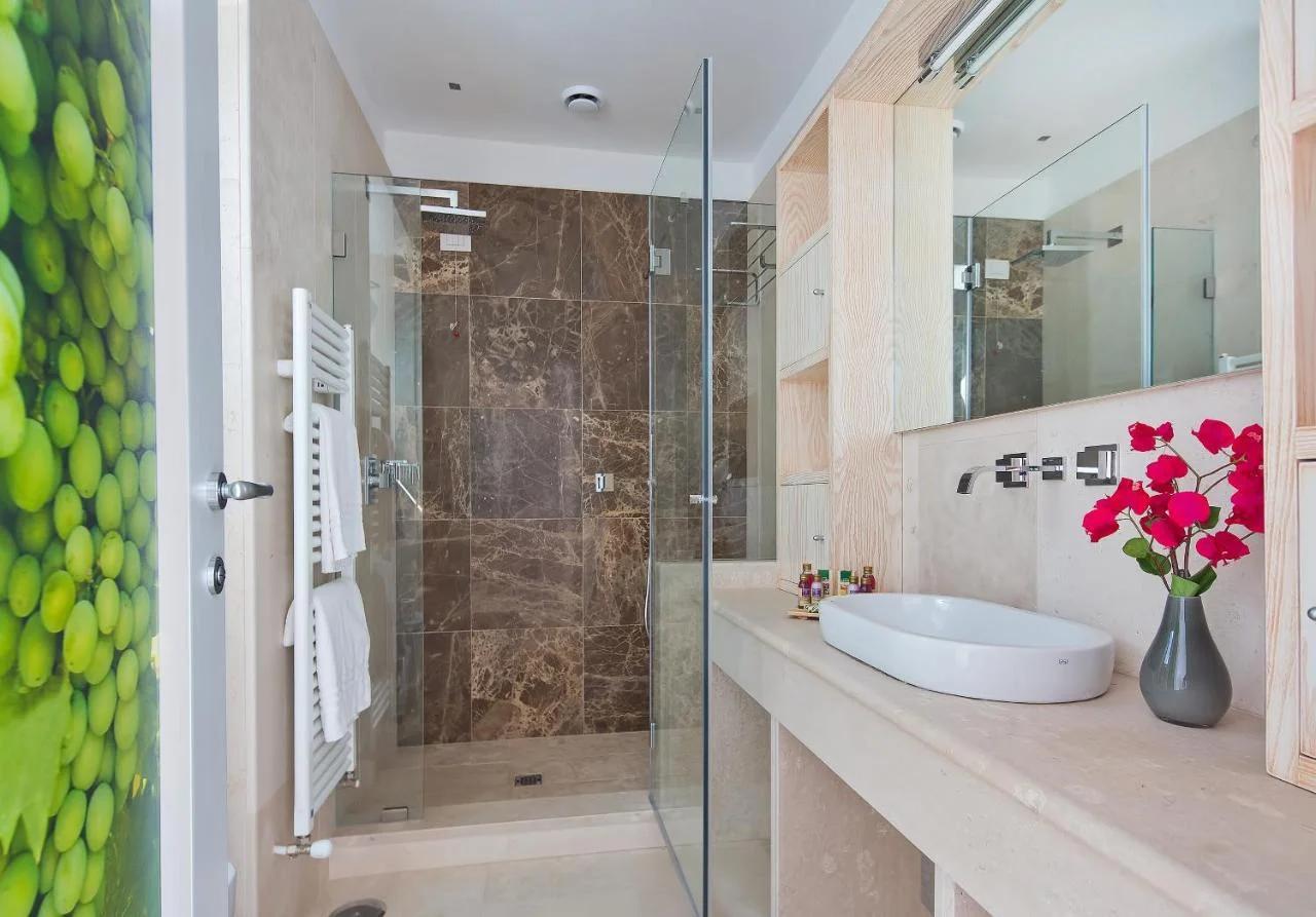 Capri Wine Hotel photo