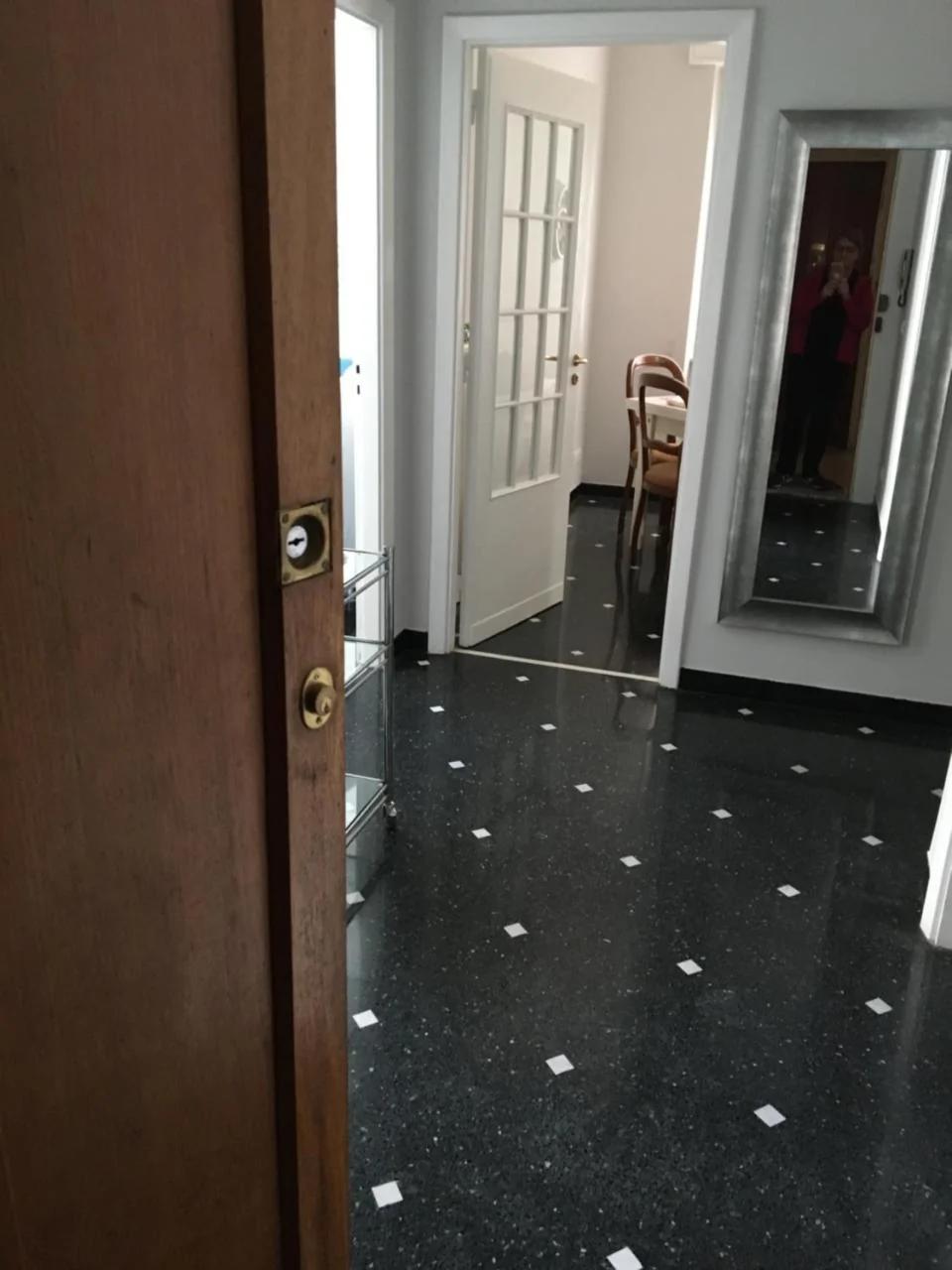 Casa di Aldo: una casa nel centro di Nervi. foto