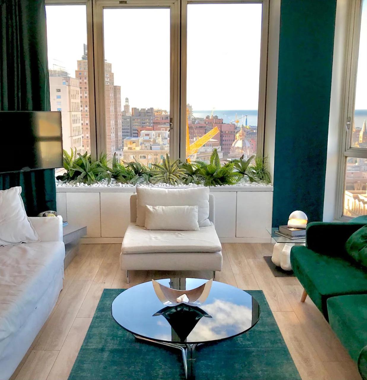 Central penthouse with spectacular sea and city views foto