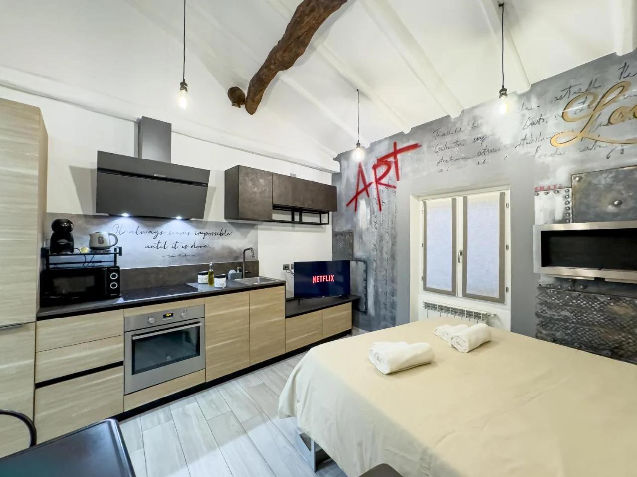 Centro storico- Suite silenziosa, Wi-Fi & Netflix photo
