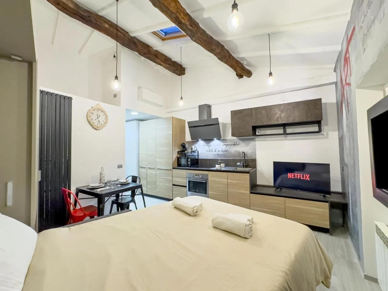 Centro storico- Suite silenziosa, Wi-Fi & Netflix photo