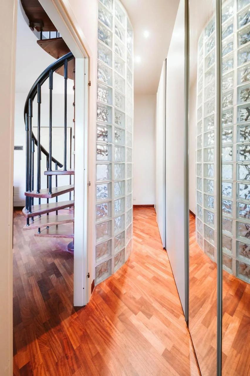 Evi Suite photo