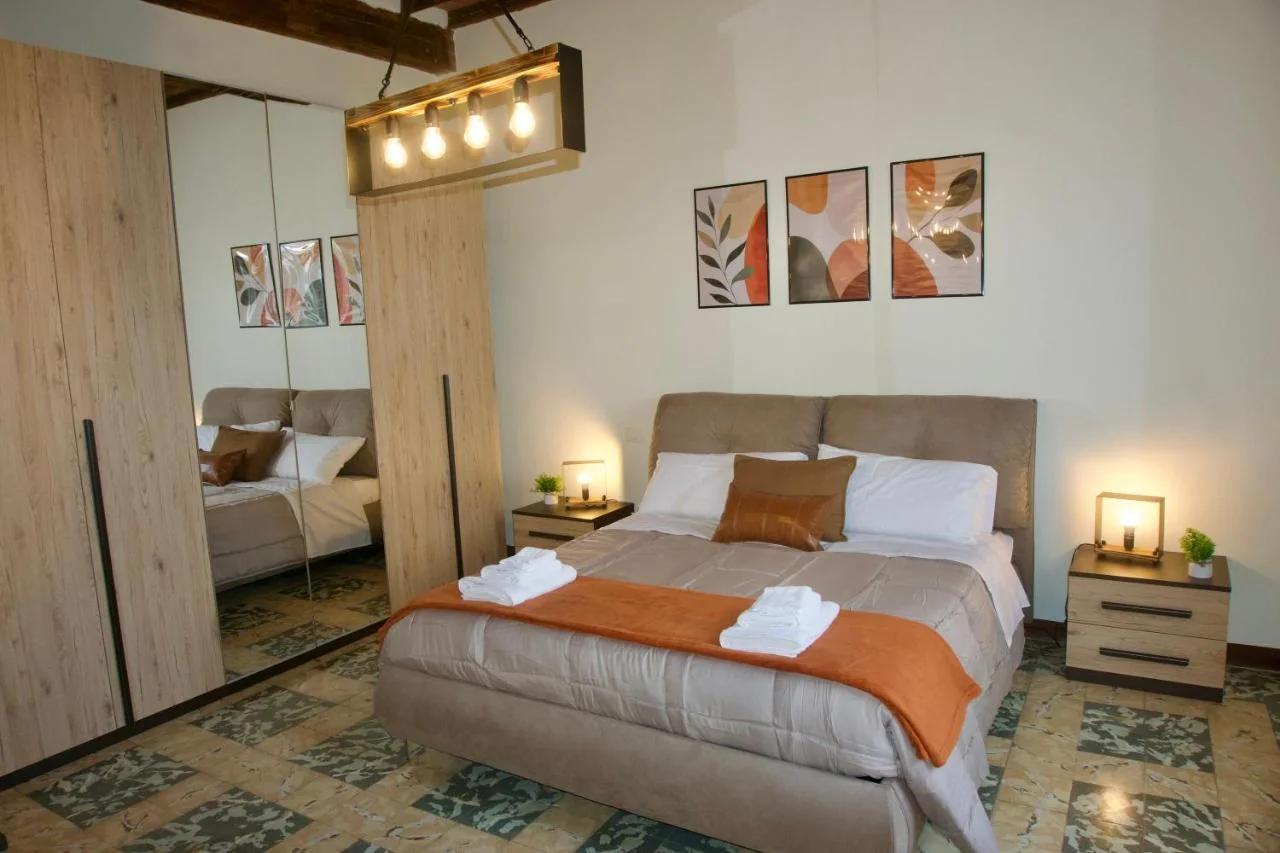 Exclusive Siena Retreat for Groups - Duomo View - 3 Bedrooms - Gaming Room photo
